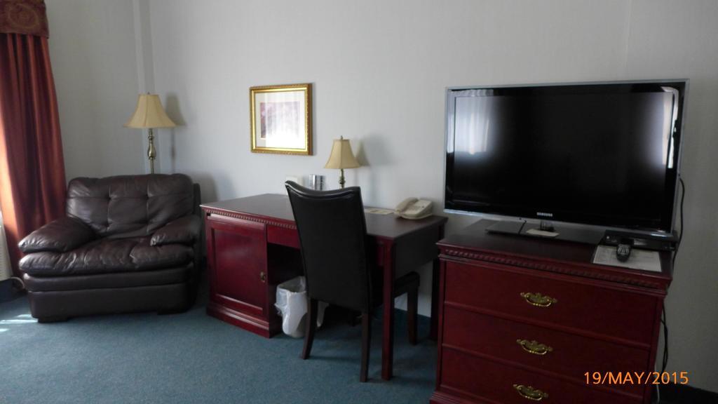 The Bridgeport Inn Fort Mcmurray Quarto foto